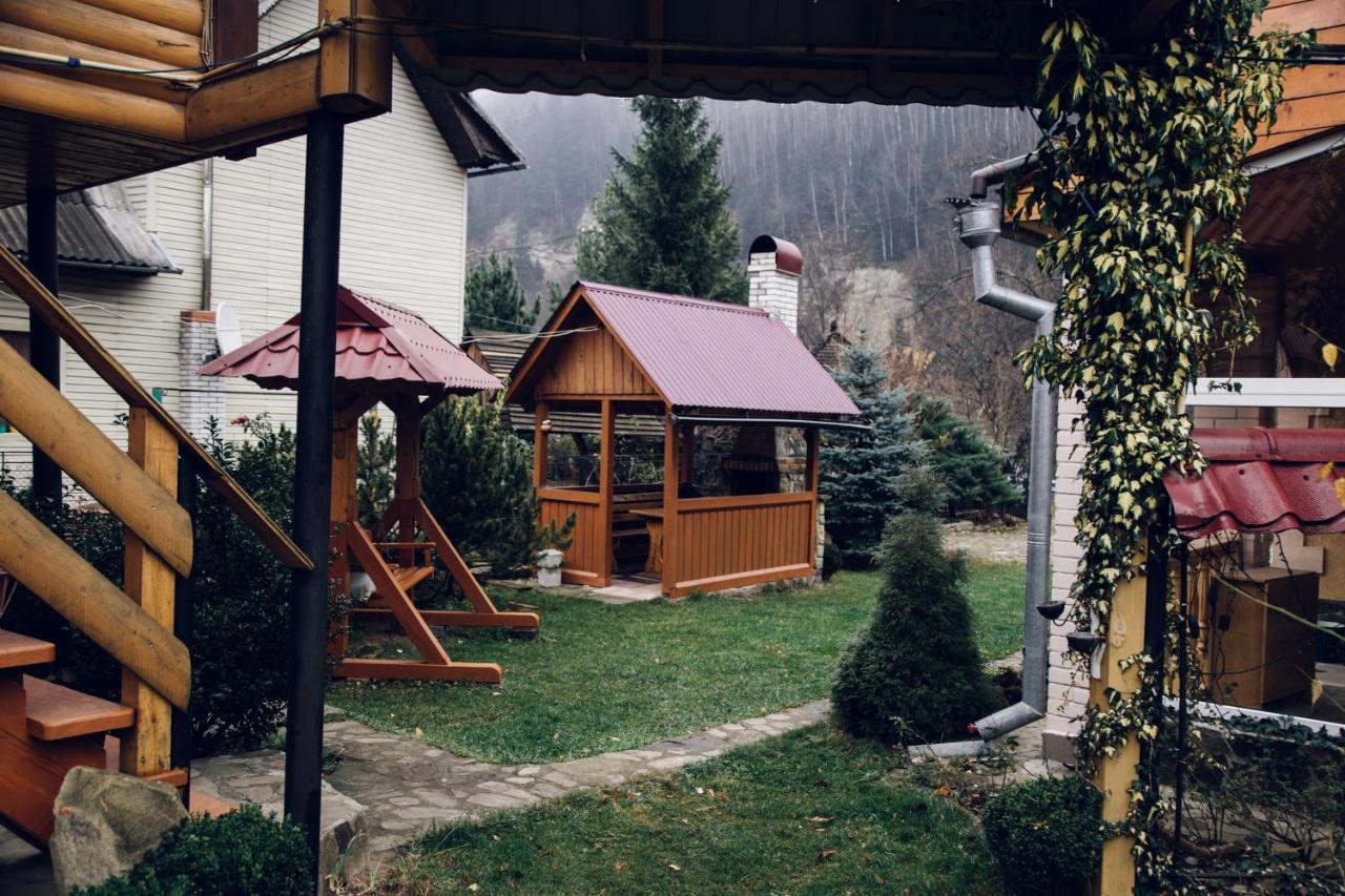 Cottage Nezabudka Яремче Екстер'єр фото